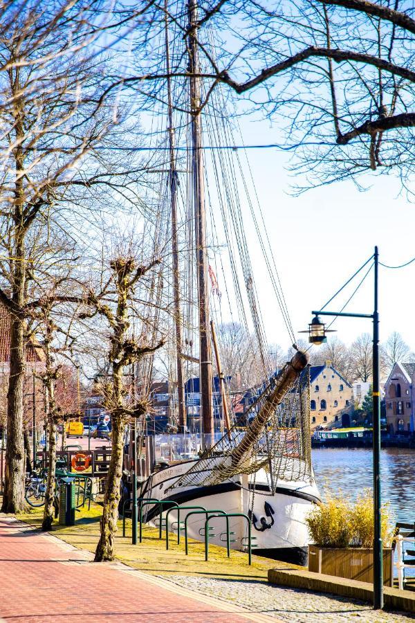 Gasthuis Dokkum Exterior photo